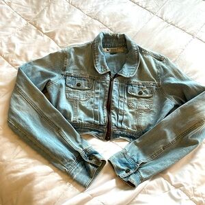 Light wash, denim cropped jacket, wet seal